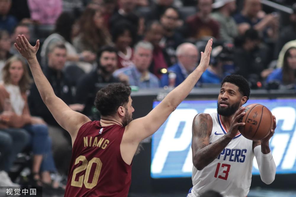 交手现任世 交手现任世