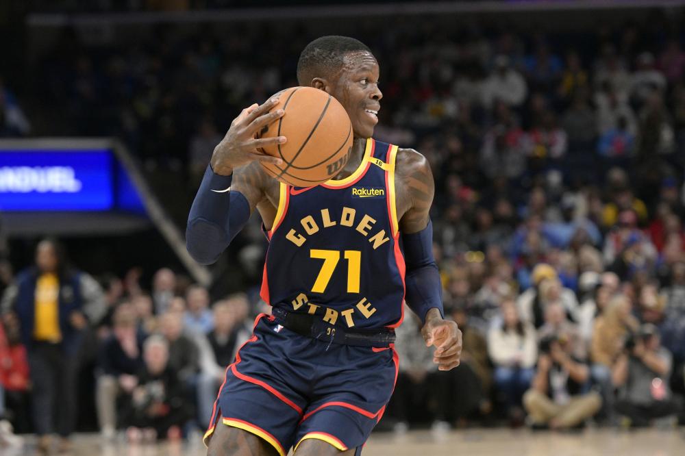 在攻防两端 在攻防两端